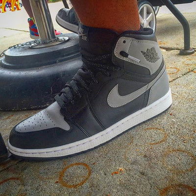 Laced Up Laces x Air Jordan 1 "Schatten"